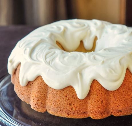 Classic Cream Cheese Pound Cake